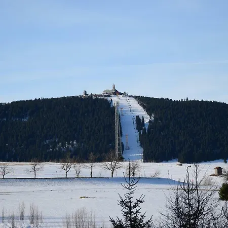 Medvedi Boudy Loučná pod Klínovcem