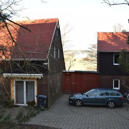 Medvedi Boudy בית נופש *